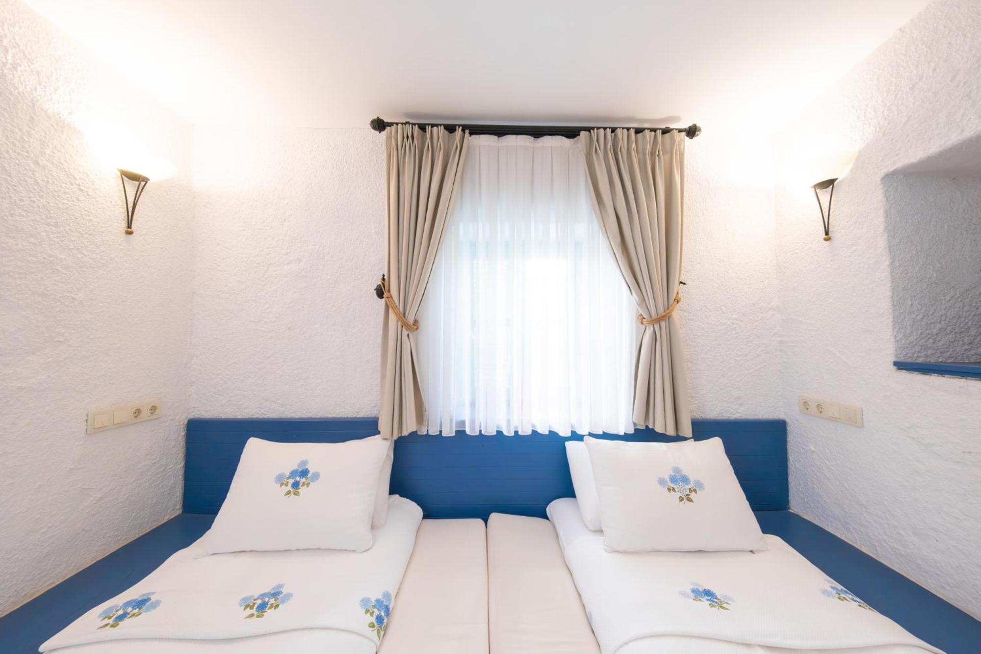 Sigacik Gardenya Buti̇K Otel Екстер'єр фото